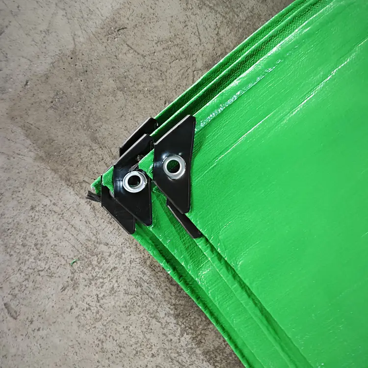 गवत ग्रीन 300 जीएसएम व्हर्जिन पीई टार्पॉलिन